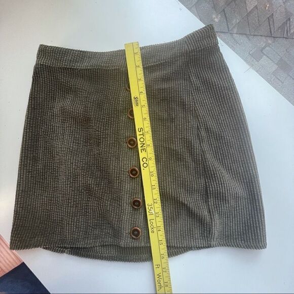 Urban Outfitters Le Lis Corduroy Mini Skirt - Picture 4 of 8
